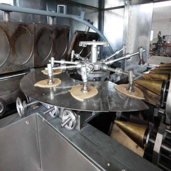 ice cream cone baking machine