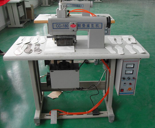 CC－180S Ultrasonic Lace Machine 